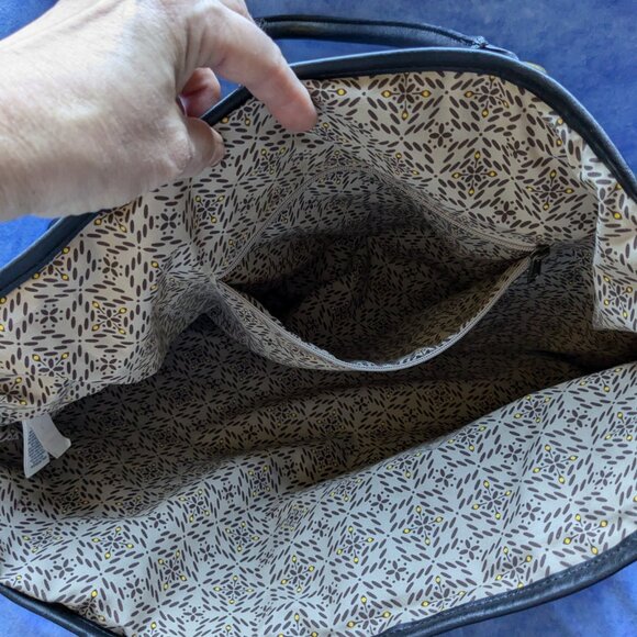 Old Navy quilted tote - Picture 12 of 13